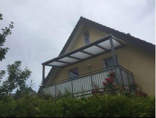Balkonüberdachung Referenz